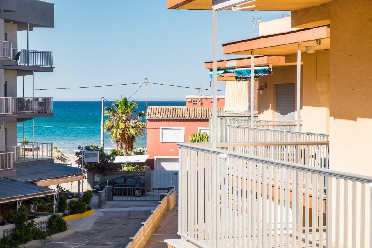 Apartamento Coral デニア エクステリア 写真